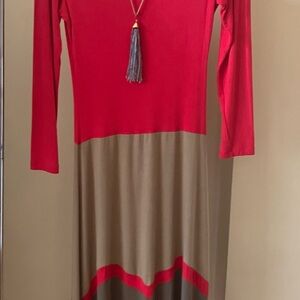 Elegant Red Tan Dress made with the finest Cotton ever. From Chile. New🎄